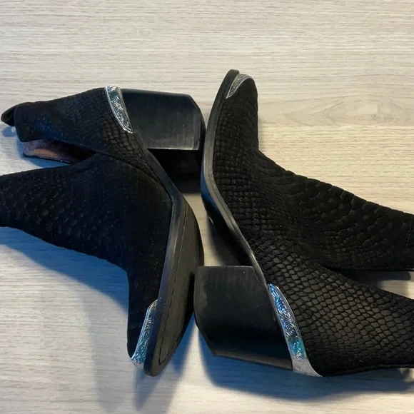 Jeffrey Campbell Cromwell Western Black Suede Snakeskin Leather Booties-Size 7.5 - Picture 6 of 16